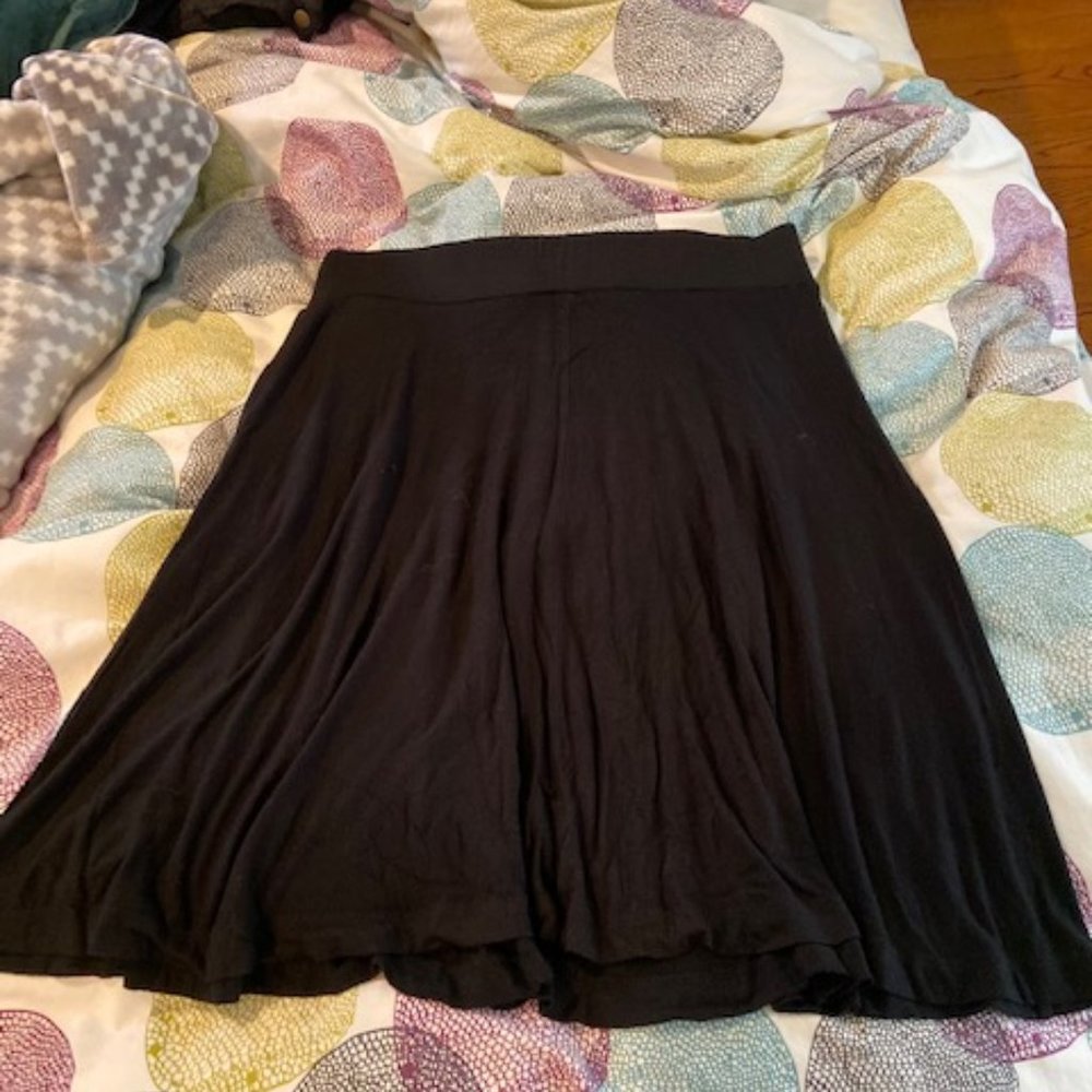 Black skirt